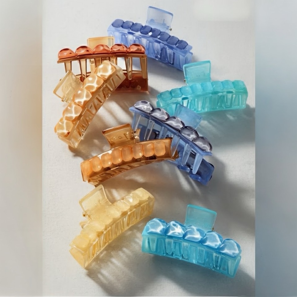 Anthropologie Aqua Blue With Square Gems Hair Claw Clip, New, Large - Picture 3 of 4